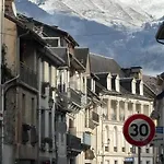T3 Hyper Centre 4 à 6 Personnes Terrasse Et Wifi Bagnères-de-Luchon