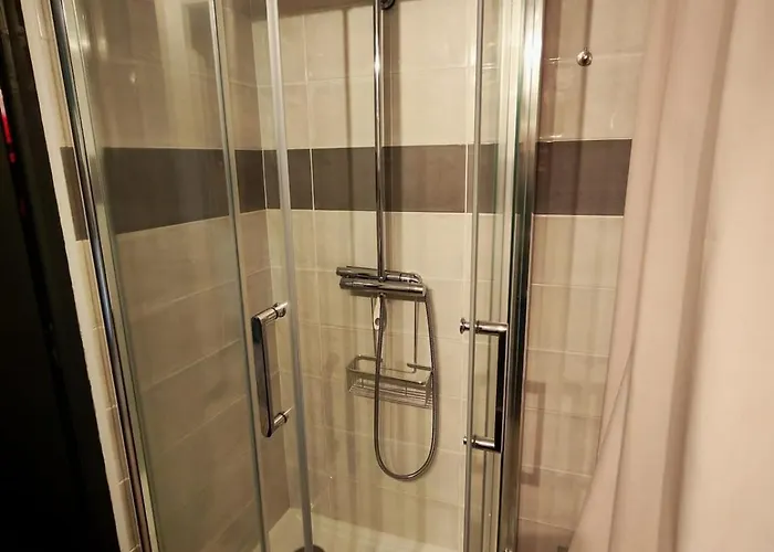 T3 Hyper Centre 4 à 6 Personnes Terrasse Et Wifi Appartement *